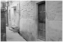 Narrow street. Jodhpur, Rajasthan, India (black and white)