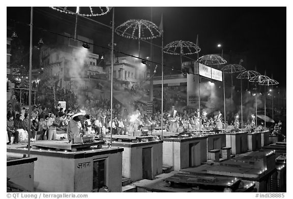 Evening arti ceremony at Dasaswamedh Ghat. Varanasi, Uttar Pradesh, India