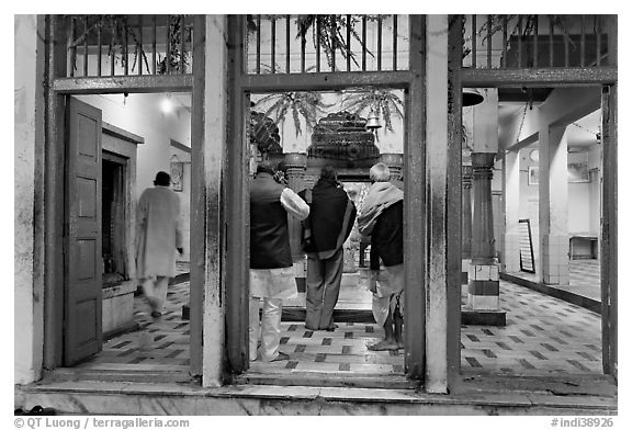 Old city temple. Varanasi, Uttar Pradesh, India