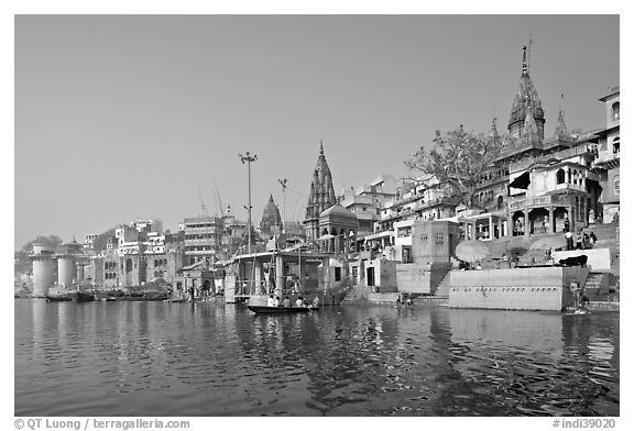 Ganges riverbank, morning. Varanasi, Uttar Pradesh, India