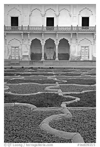 Anguri Bagh garden in Mugha style, Agra Fort. Agra, Uttar Pradesh, India (black and white)