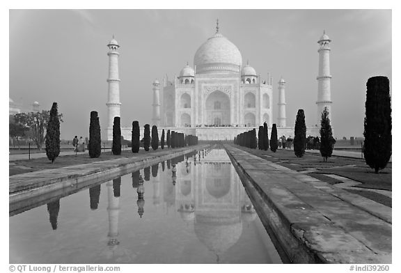 Mughal gardens with watercourse and Taj Mahal. Agra, Uttar Pradesh, India (black and white)