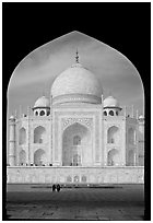 Taj Mahal framed by arch of Jawab. Agra, Uttar Pradesh, India (black and white)