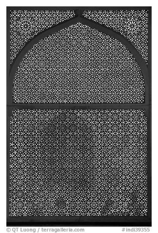 Jali (marble lattice screen) in Shaikh Salim Chishti mausoleum. Fatehpur Sikri, Uttar Pradesh, India