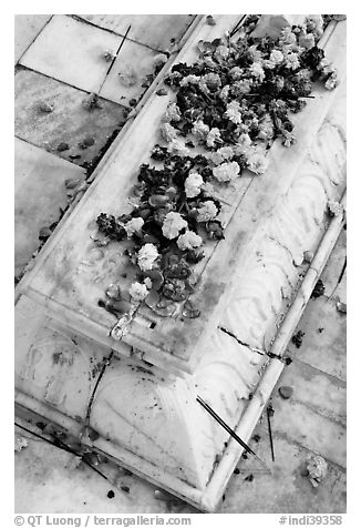 Flowers on tomb, Dargah mosque. Fatehpur Sikri, Uttar Pradesh, India