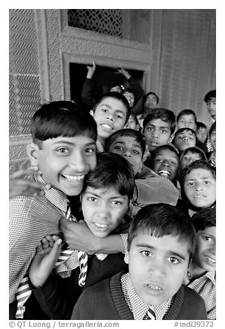 Group of schoolboys in front of Rumi Sultana. Fatehpur Sikri, Uttar Pradesh, India (black and white)