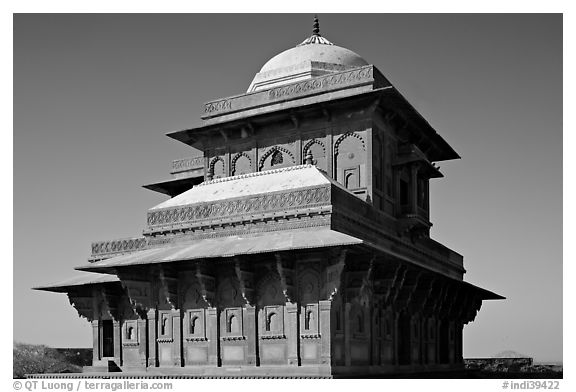 Birbal Bhavan pavilion, afternoon. Fatehpur Sikri, Uttar Pradesh, India