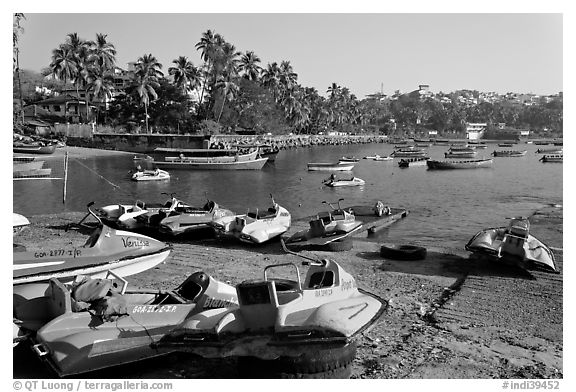 Jetboats, Dona Paula harbor. Goa, India (black and white)