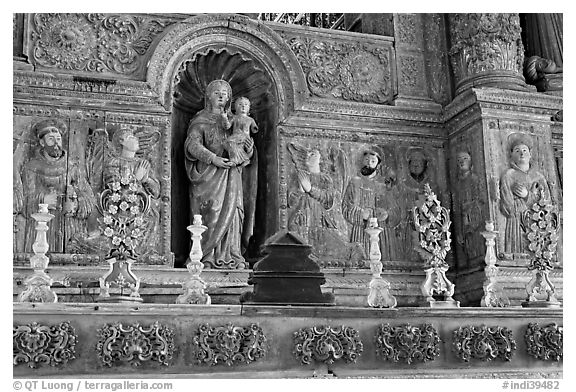 Detail of gilded and carved woodwork, Church of St Francis of Assisi, Old Goa. Goa, India