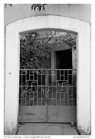 Black and White Picture/Photo: Gate, yard, and house, Panjim. Goa, India