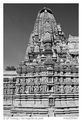 Parsvanatha, the largest of the Jain temple, Eastern Group. Khajuraho, Madhya Pradesh, India