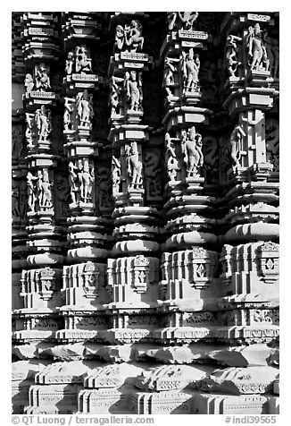 Carved columns, Duladeo Temple, Southern Group. Khajuraho, Madhya Pradesh, India (black and white)