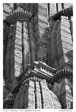 Detail of Sikhara with self-replicating volumes, Kadariya-Mahadev temple. Khajuraho, Madhya Pradesh, India (black and white)
