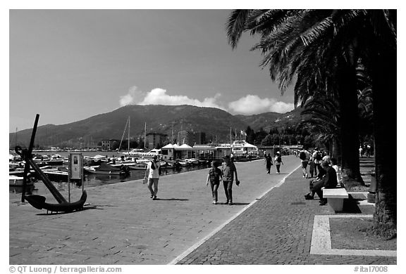 Waterfront promenade, La Spezia. Liguria, Italy (black and white)