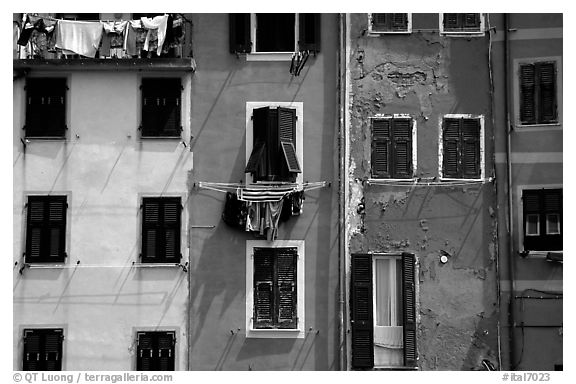 Multicolored houses, Riomaggiore. Cinque Terre, Liguria, Italy (black and white)