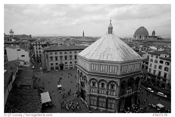 Baptistry and plazza. Florence, Tuscany, Italy (black and white)