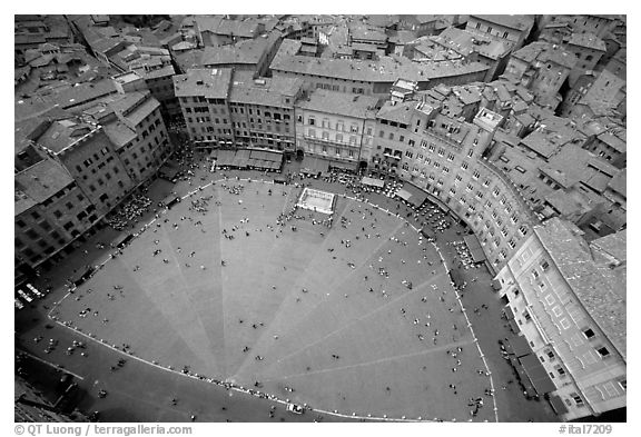 The square paving divided into nine sectors, representing members of the Coucil of Nine.. Siena, Tuscany, Italy