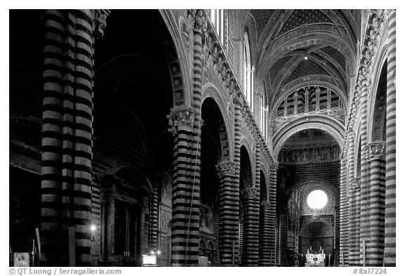 Interior of the Duomo. Siena, Tuscany, Italy