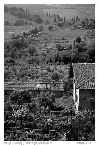 Gardens and contryside  on the periphery of the town. San Gimignano, Tuscany, Italy