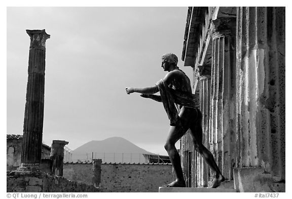 Statue of Apollon, Temple, and Mt Vesuvius. Pompeii, Campania, Italy (black and white)