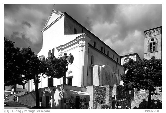 Piazza Duomo, Ravello. Amalfi Coast, Campania, Italy