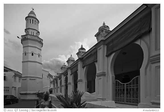 Acheen Street Mosque with Egyptian-style minaret. George Town, Penang, Malaysia