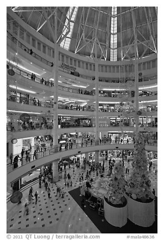 Suria shopping mall, Kuala Lumpur City Center. Kuala Lumpur, Malaysia