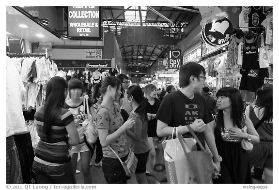 Covered market, Bugis St Market. Singapore (black and white)