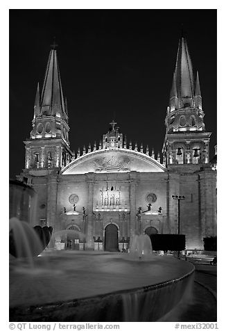 Cathedral by night. Guadalajara, Jalisco, Mexico (black and white)