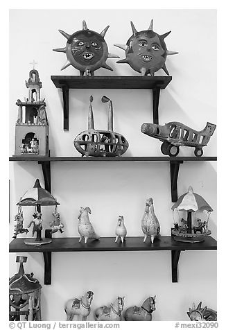 Ceramic pieces on display at the ceramic museum, Tlaquepaque. Jalisco, Mexico (black and white)