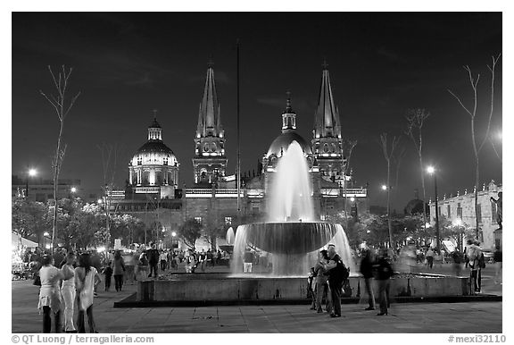 Plaza de la Liberacion with fountain and Cathedral by night. Guadalajara, Jalisco, Mexico (black and white)