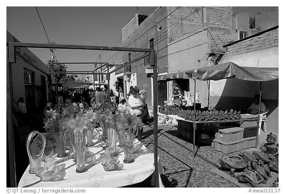 Stands in the sunday town-wide arts and crafts market, Tonala. Jalisco, Mexico (black and white)