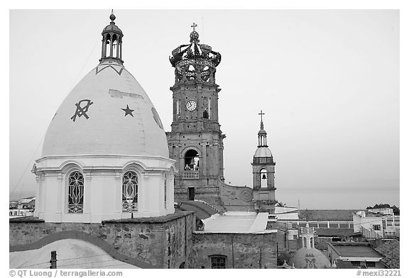 Templo de Guadalupe at dawn, Puerto Vallarta, Jalisco. Jalisco, Mexico (black and white)