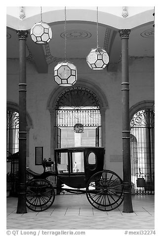 Carriage in Gonzalez Ortega Market. Zacatecas, Mexico (black and white)