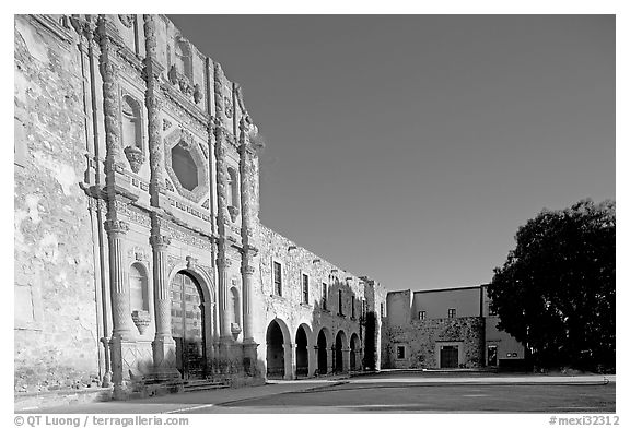 Rafael Coronel Museum. Zacatecas, Mexico (black and white)