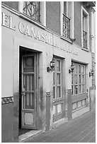 Restaurant El Canastillo de Flores on Plaza de la Paz. Guanajuato, Mexico (black and white)