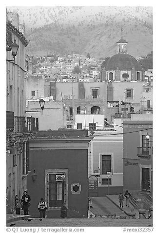 Templo de San Roque, streets, and hillside, early morning. Guanajuato, Mexico (black and white)