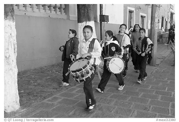 Children with drums. Guanajuato, Mexico