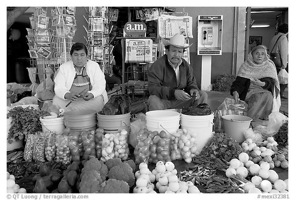 Fruit and vegetable vendors on the street. Guanajuato, Mexico (black and white)