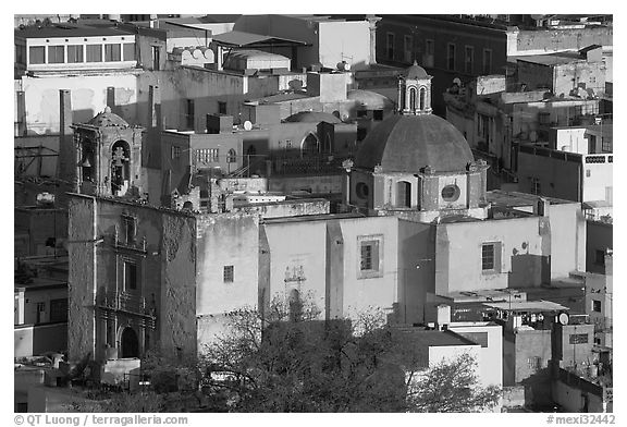 Church San Roque, early morning. Guanajuato, Mexico