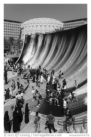 Water feature. Expo 2020, Dubai, United Arab Emirates (black and white)