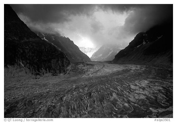 Mer de Glace (sea of ice), the second longest glacier in the Alps, seen from Montenvers. Alps, France