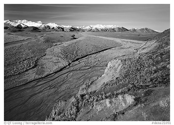 Braided river and Alaska Range from Polychrome Pass. Denali National Park, Alaska, USA.