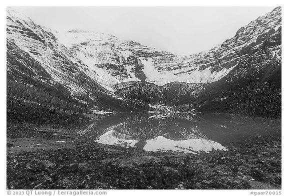 Lake and Three River Mountain. Gates of the Arctic National Park (black and white)