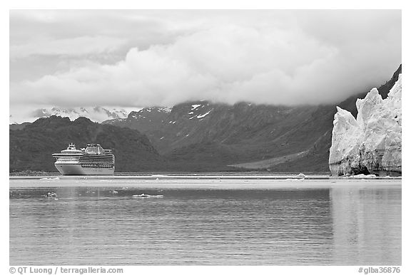 Cruise boat in Tarr Inlet next to Margerie Glacier. Glacier Bay National Park (black and white)
