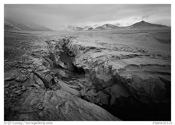 Lethe river gorge and volcanic peaks, Valley of Ten Thousand smokes. Katmai National Park, Alaska, USA.