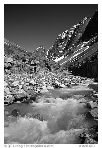 Swift creek below the Telaquana Mountains. Lake Clark National Park, Alaska, USA.