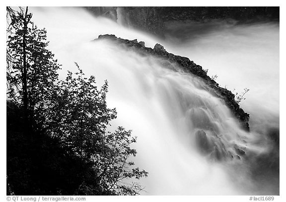 Tanalian falls. Lake Clark National Park, Alaska, USA.