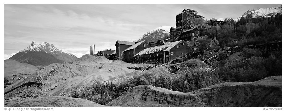Abandonned mill buildings and moraine, Kennicott. Wrangell-St Elias National Park (black and white)