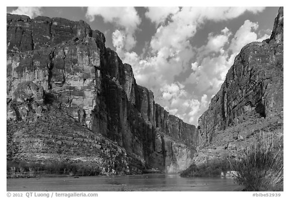 Santa Elena Canyon cut into Sierra Ponce Mountains. Big Bend National Park (black and white)